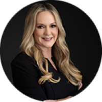 Danyle Anderson headshot